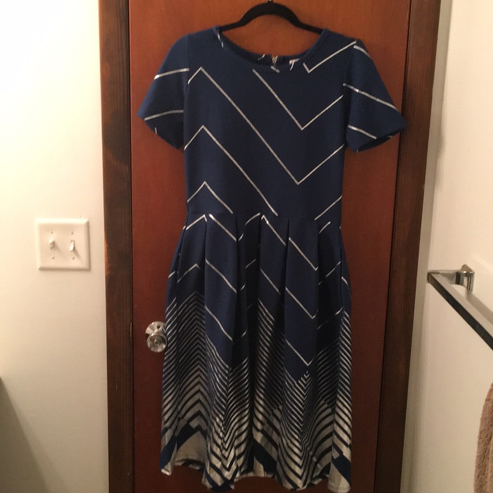 LuLaRoe elegant Amelia.